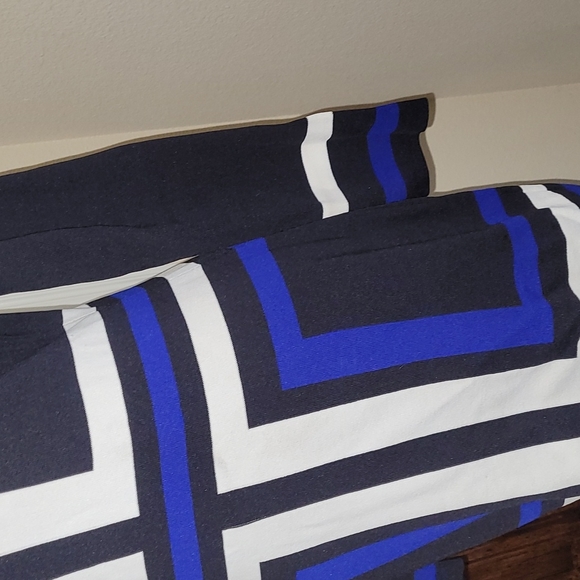 ❤NWOT INC International Concepts Colorblock Dress❤ - Picture 3 of 8